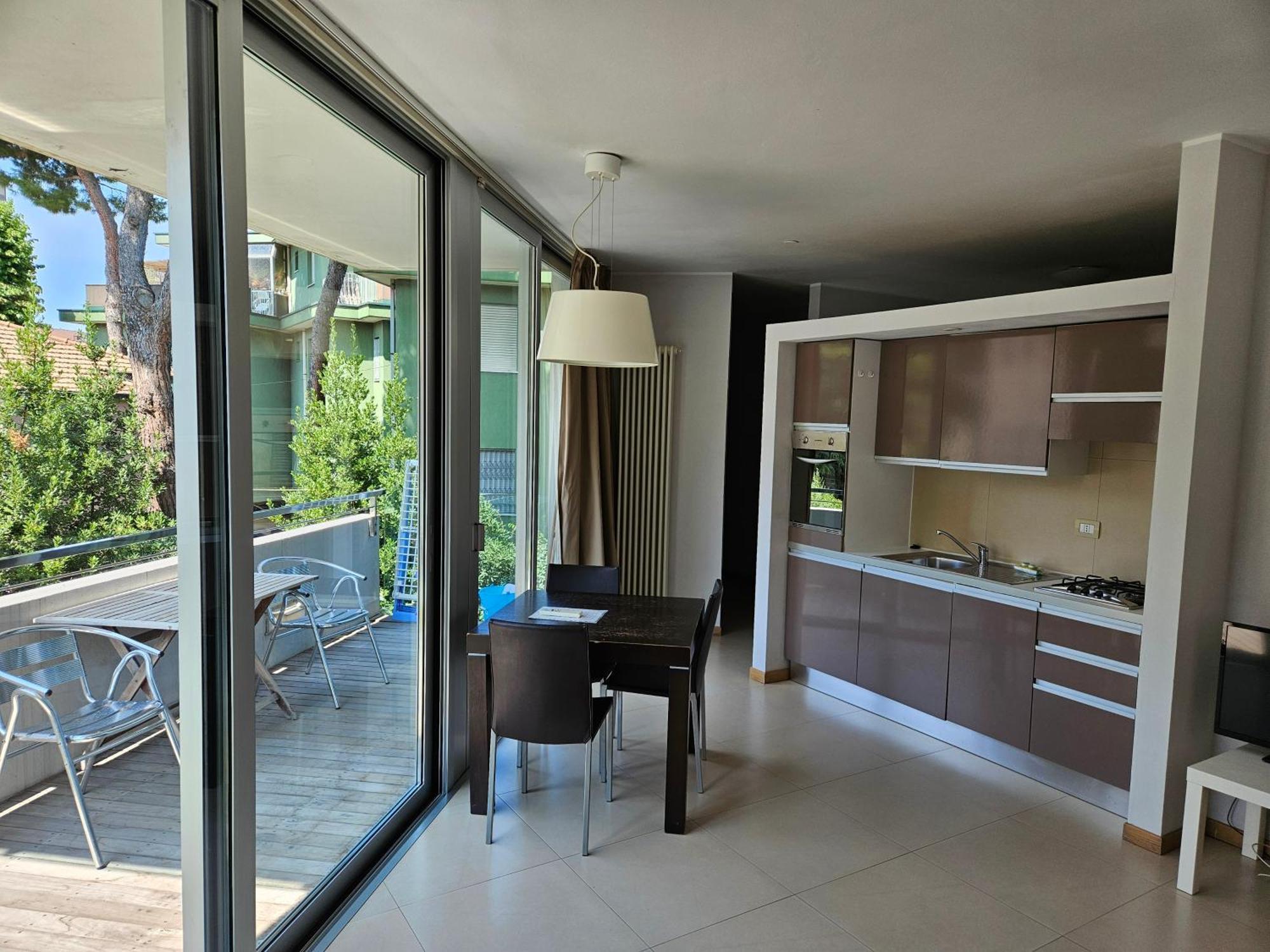 Residence Delfina Rimini Exteriör bild